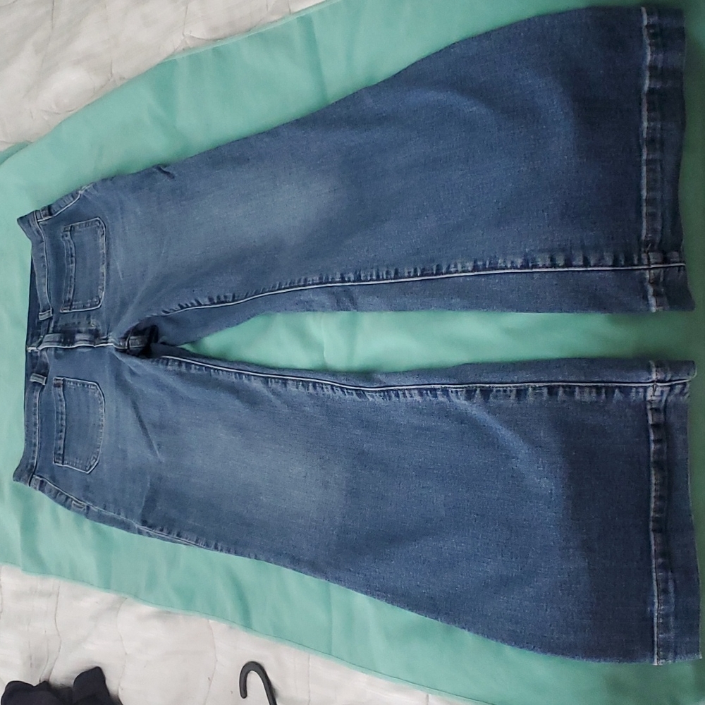 GAP almost new flare jeans